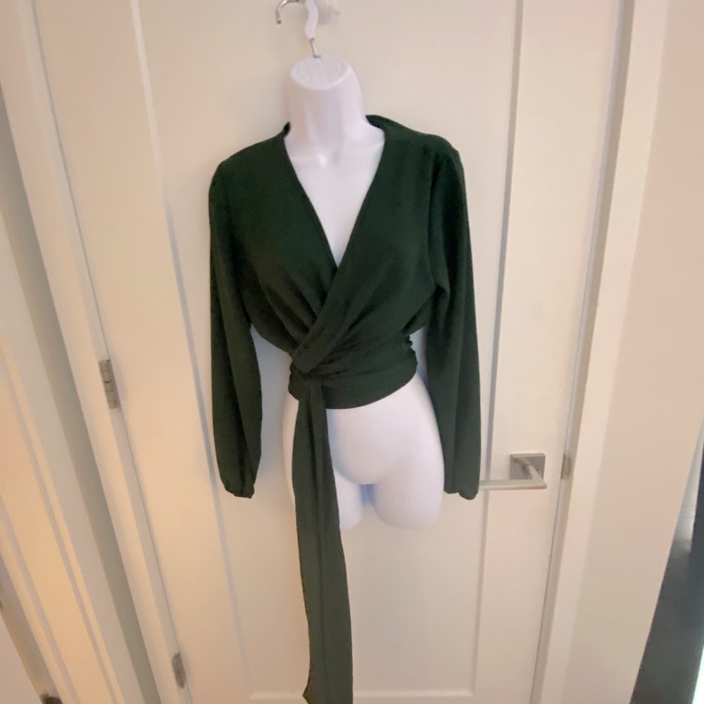 Dark green top